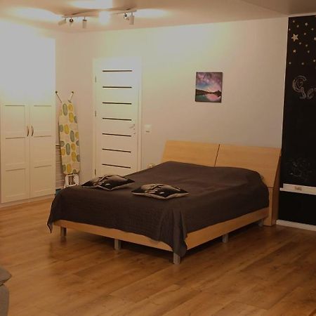 Elite Flats Two Bedroom Утена Экстерьер фото