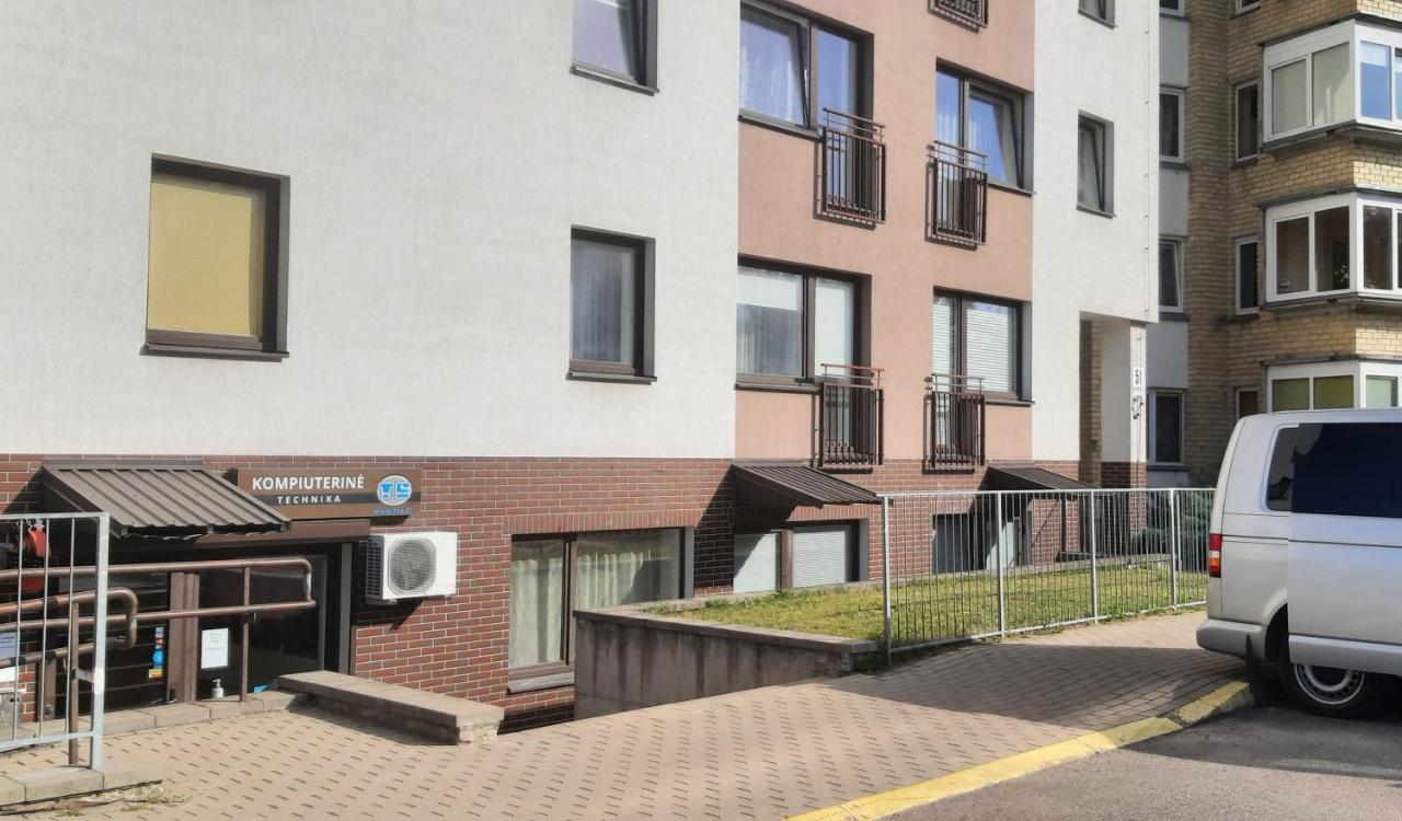 Elite Flats Two Bedroom Утена Экстерьер фото
